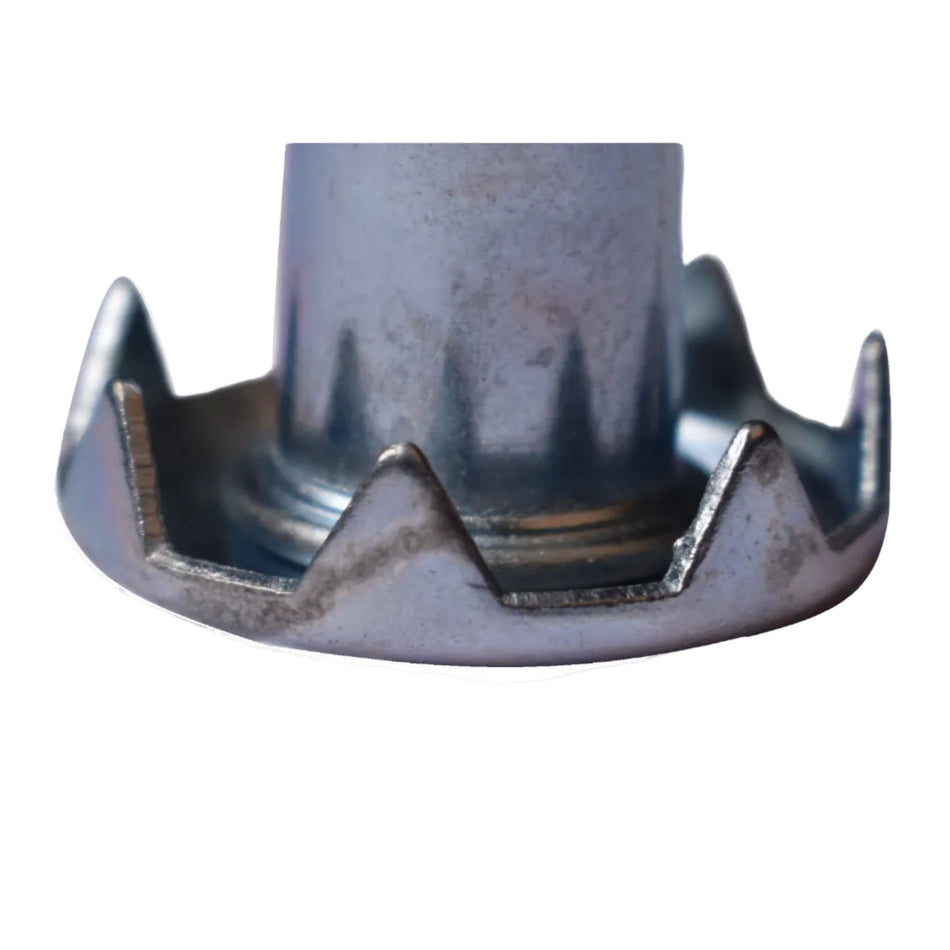 Universal Socket